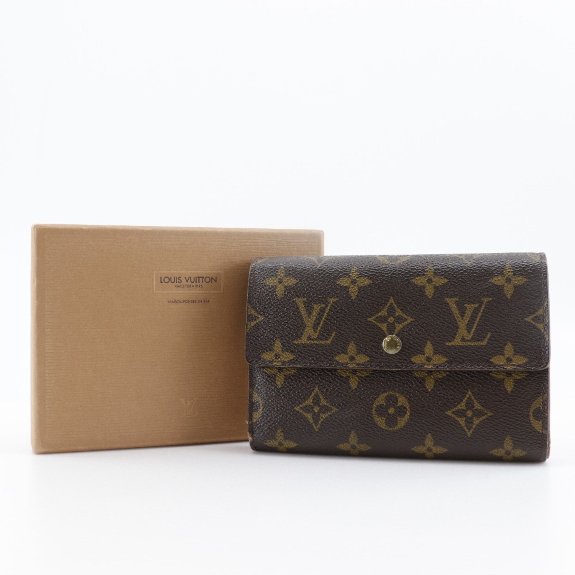 Louis Vuitton Brown Monogram Canvas Wallet (Tri-Fold)