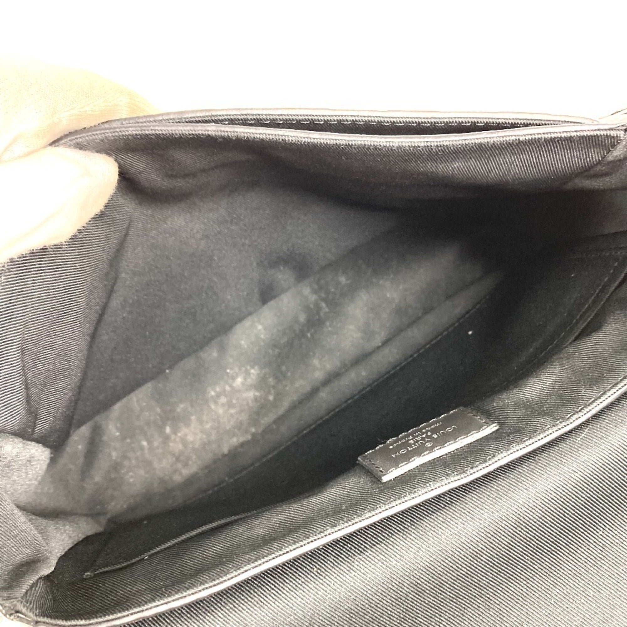 Louis Vuitton Black Noir Damier Infini Messenger Bag Shoulder Bag