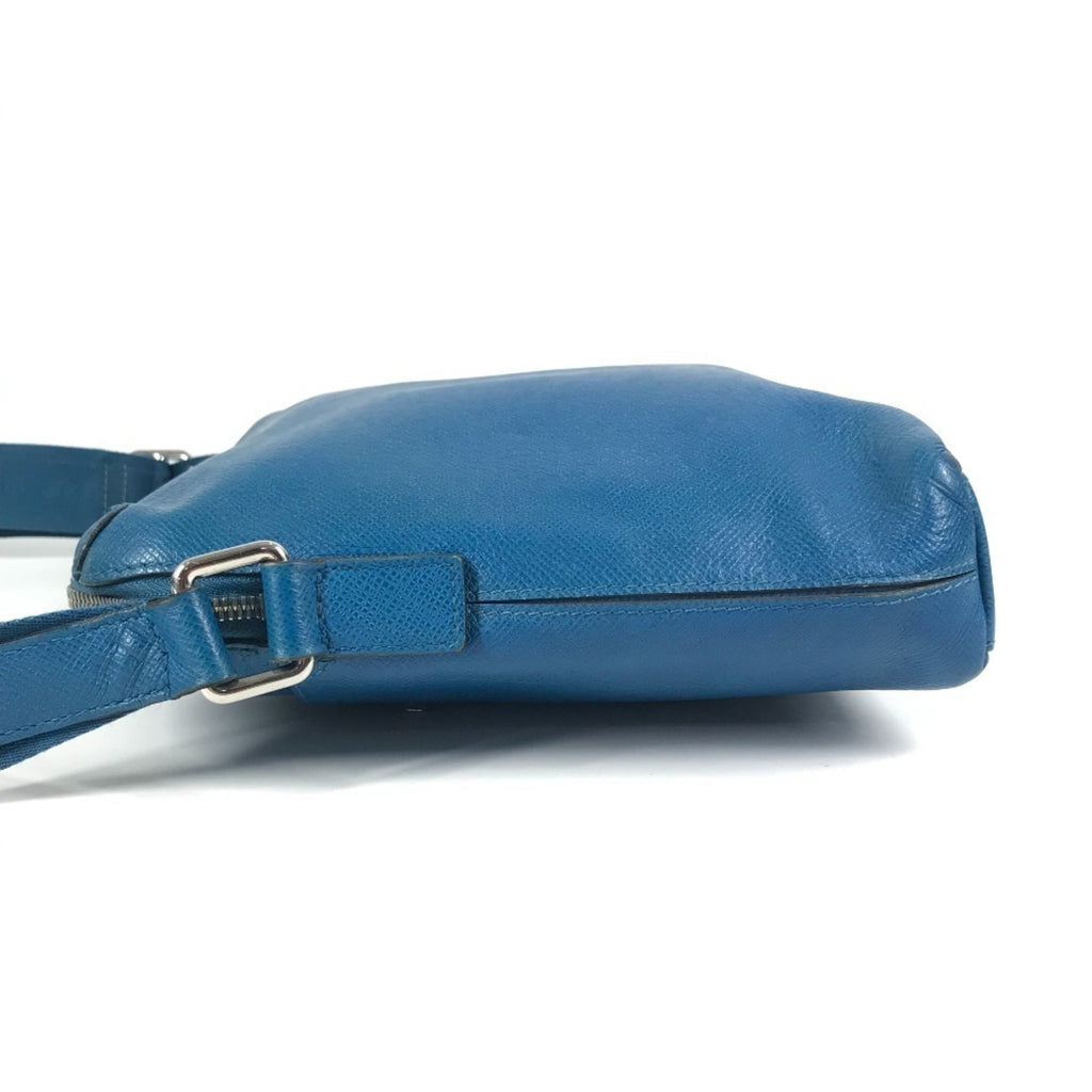 Louis Vuitton Blue Taiga Leather Messenger Bag Shoulder Bag
