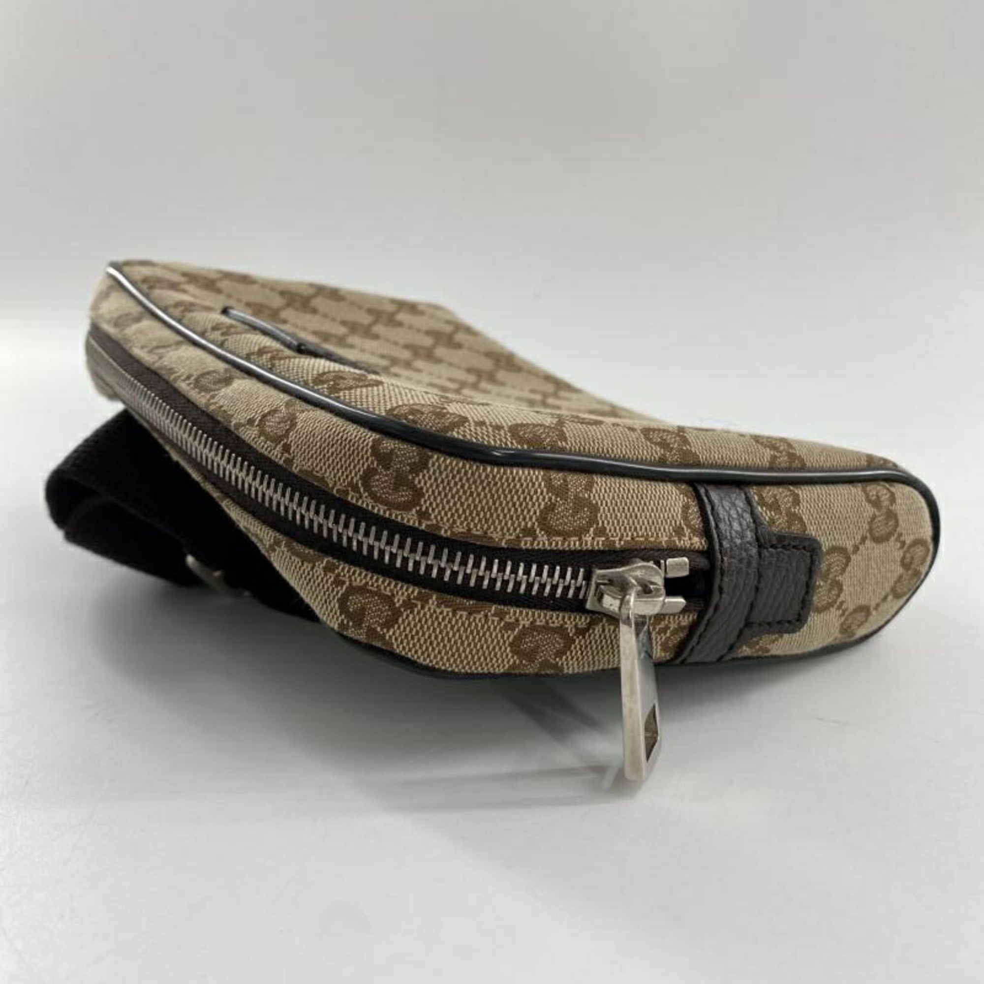 Gucci Gg Canvas Brown Gg Canvas Sling Bag (Pre-Owned)