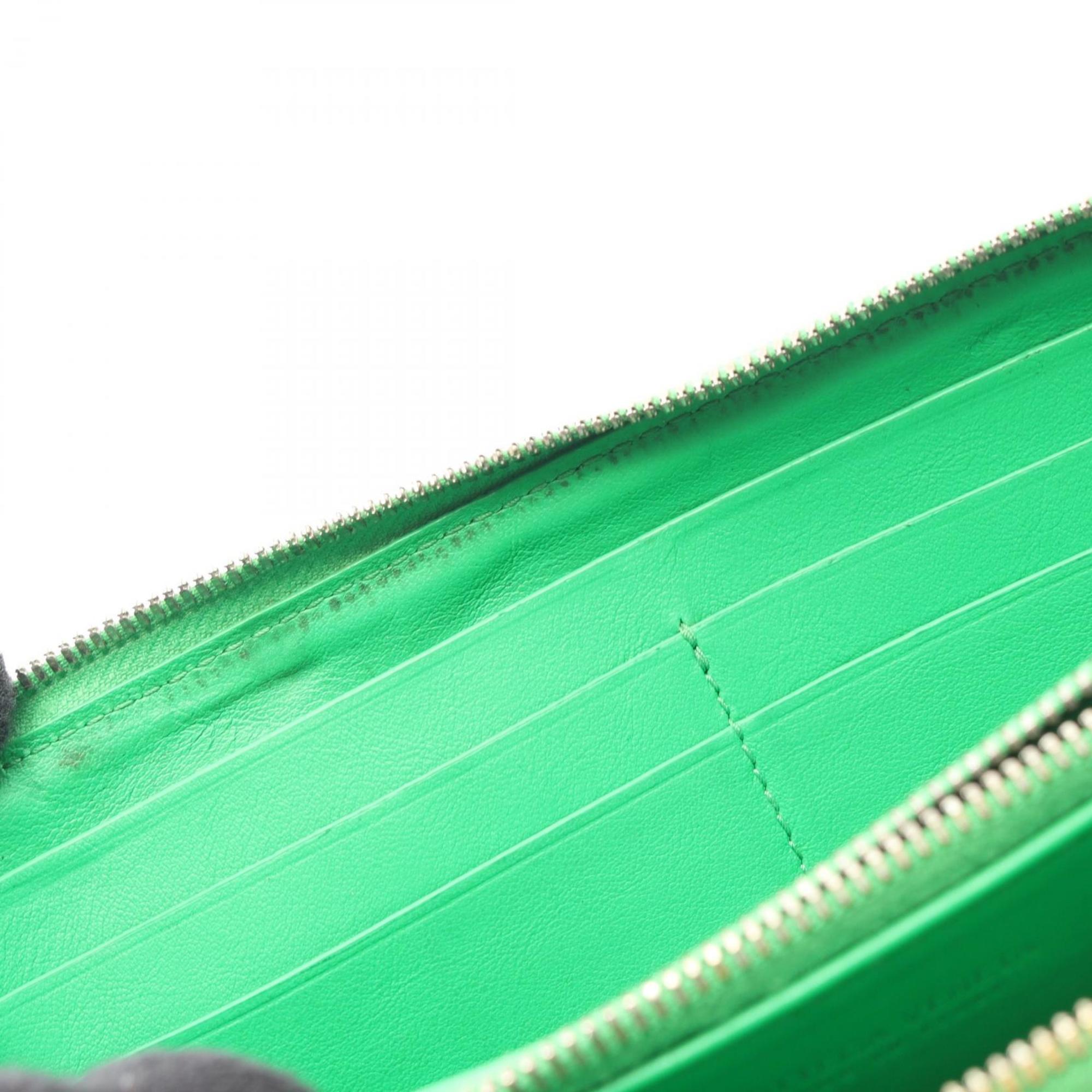 Bottega Veneta Intrecciato Green Leather Long Wallet