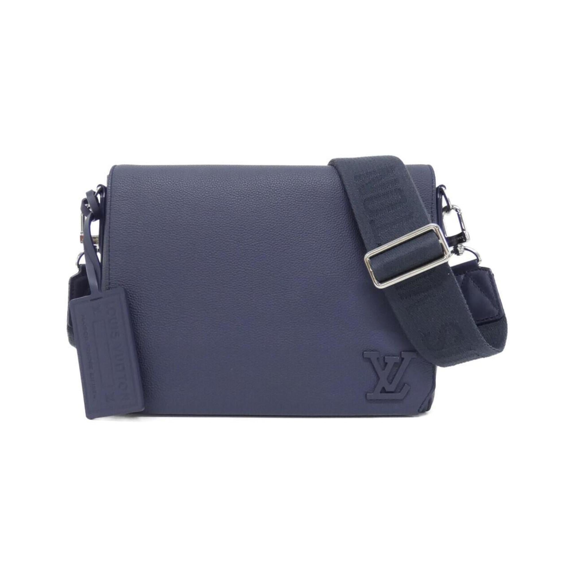 Louis Vuitton Blue Leather Shoulder Bag