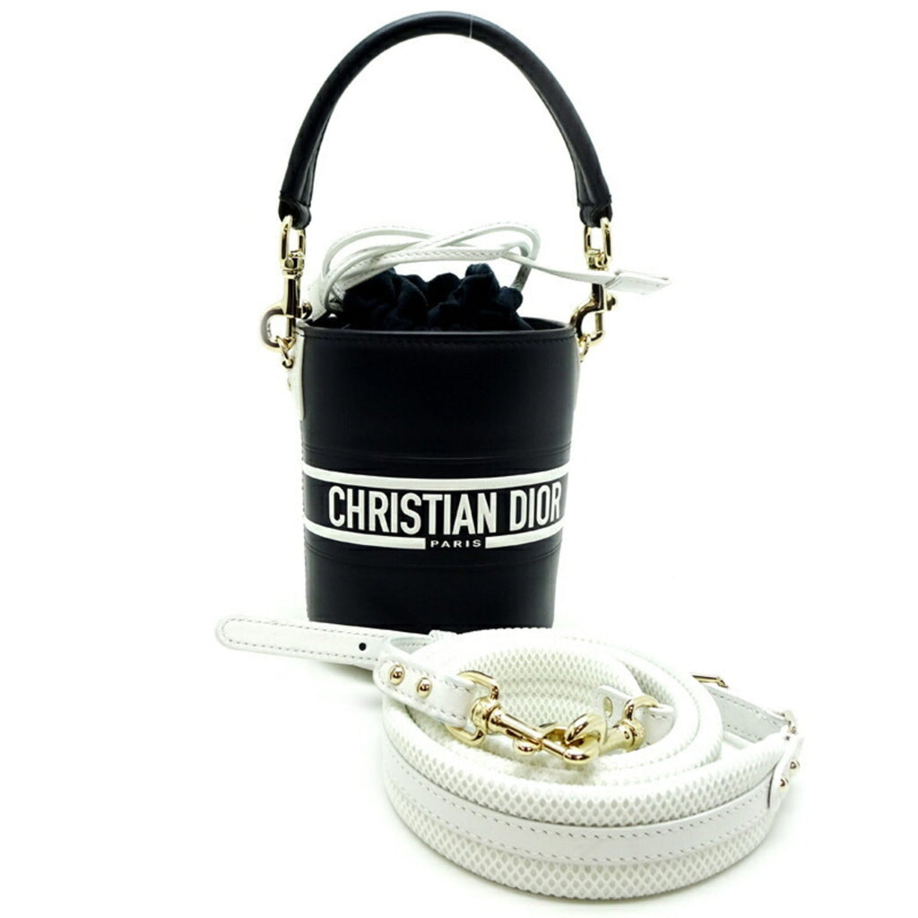 Christian Dior Navy White Leather Shoulder Bag (Pre-Owned)