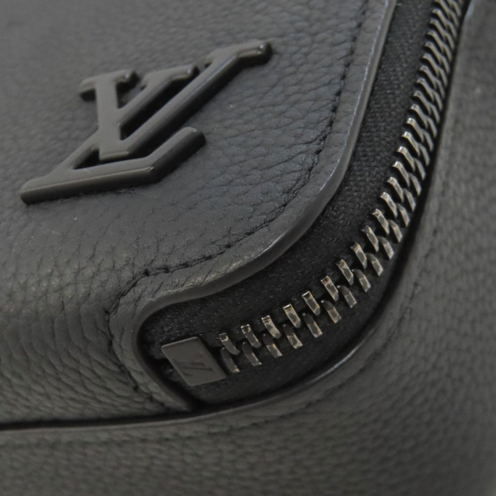 Louis Vuitton Noir Shoulder Bag