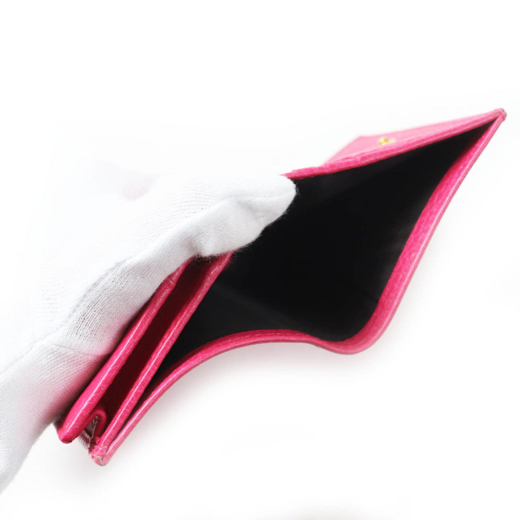 Gucci Pink Leather Wallet (Bi-Fold) (Pre-Owned)