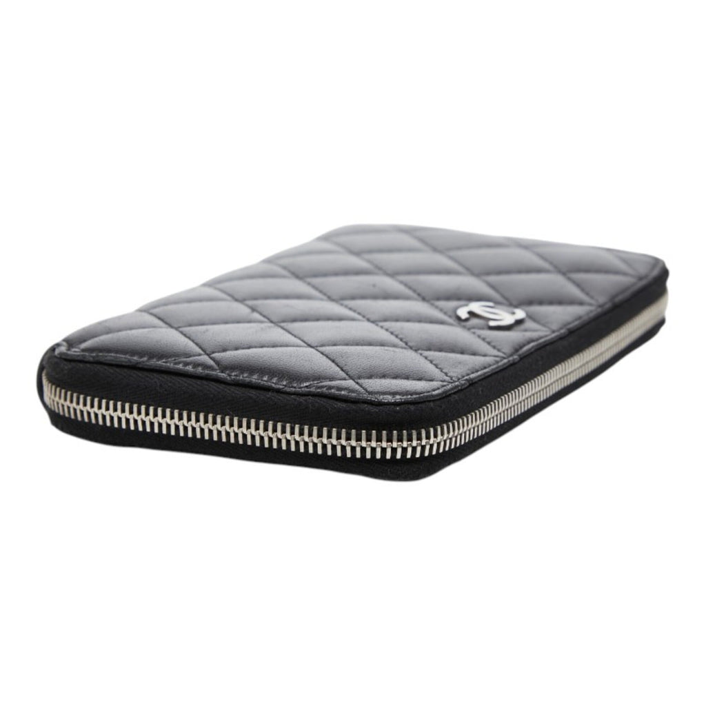 Chanel Matelasse Black Leather Long Wallet (Bi-Fold)