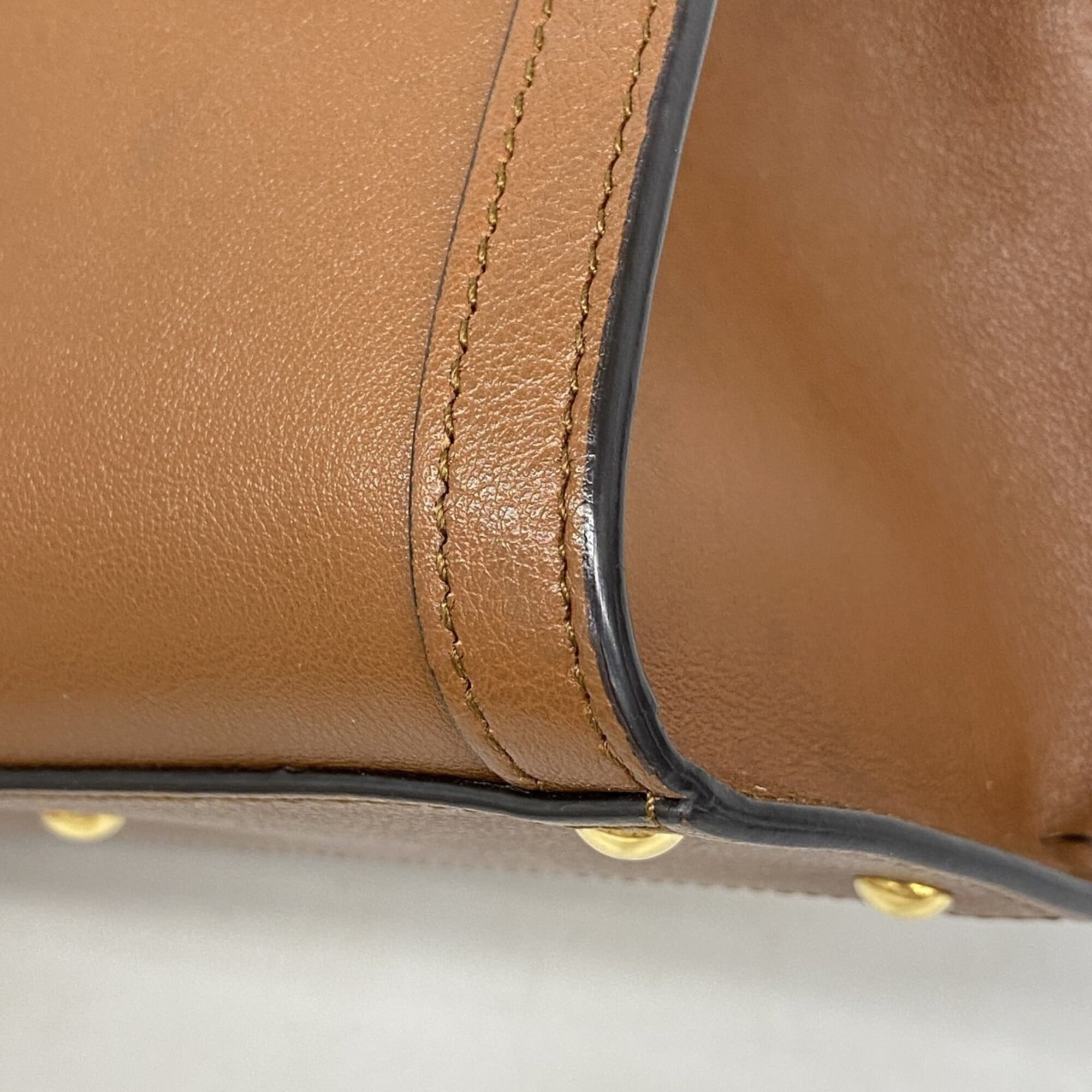 Gucci Brown Leather Handbag (Pre-Owned)