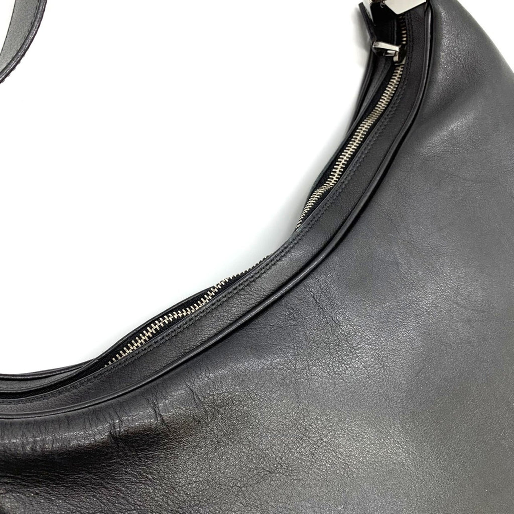 Gucci Black Leather Shoulder Bag (Pre-Owned)
