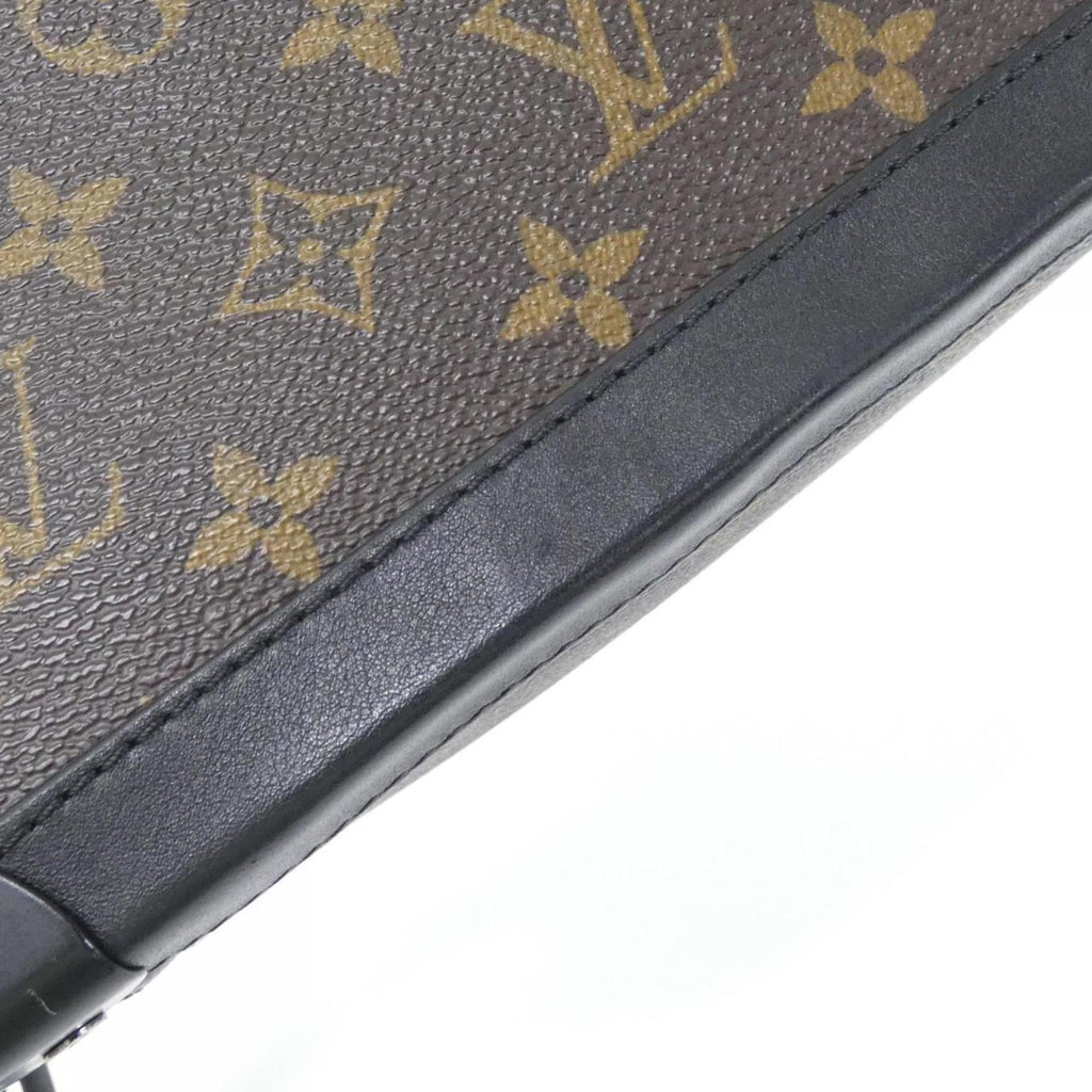 Louis Vuitton Marron Coated Canvas Shoulder Bag