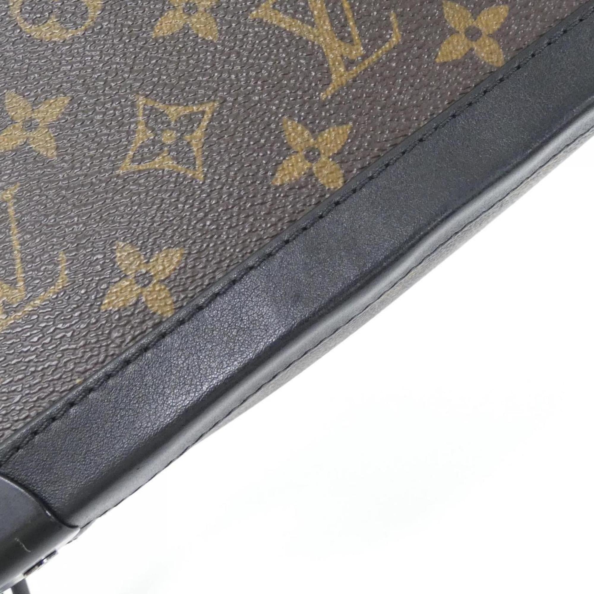 Louis Vuitton Marron Coated Canvas Shoulder Bag