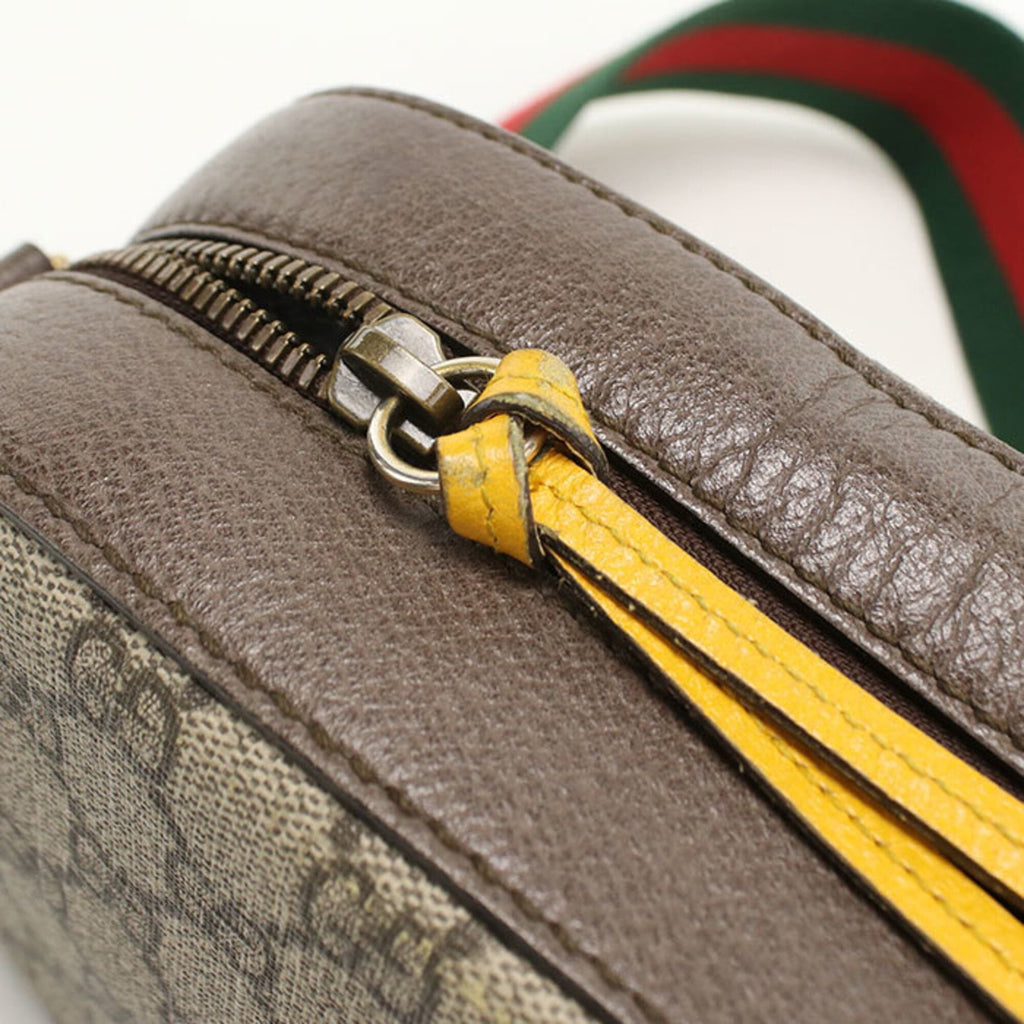 Gucci Beige Gg Supreme Messenger Bag Shoulder Bag (Pre-Owned)