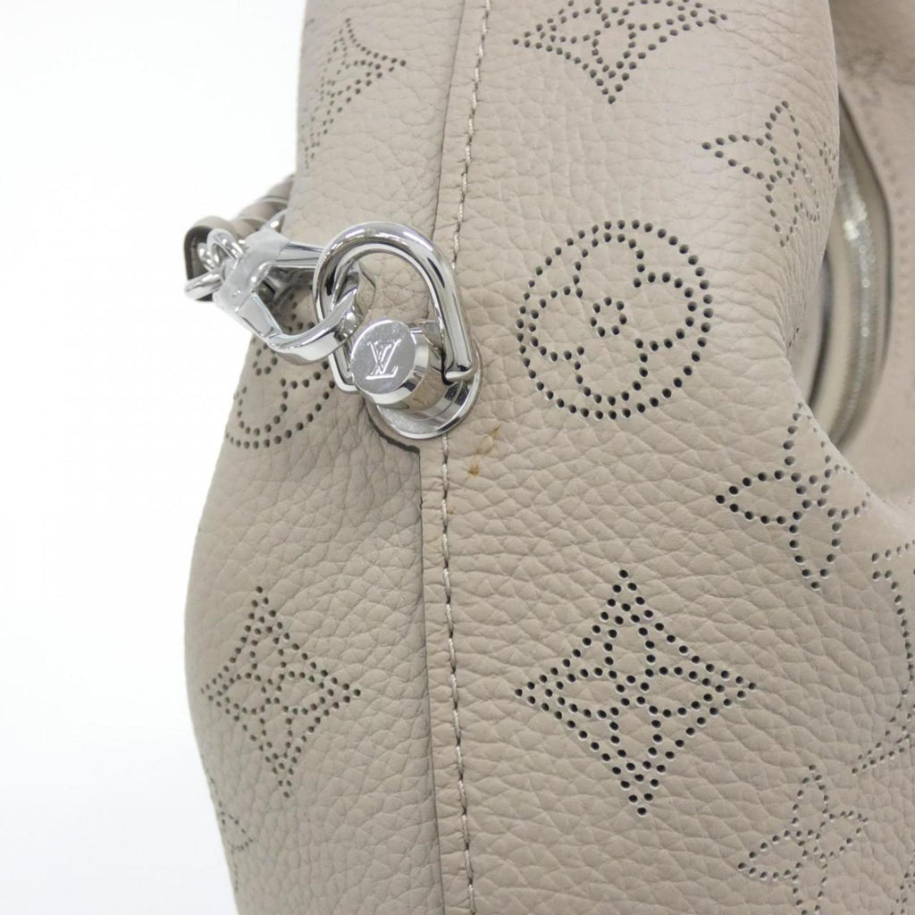 Louis Vuitton Cream Leather Handbag
