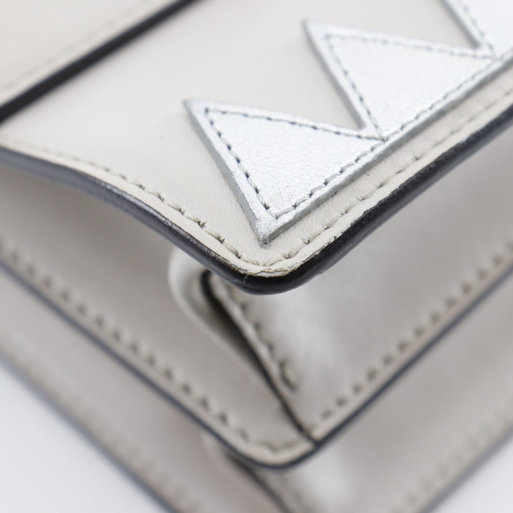 Fendi Beige Leather Shoulder Bag