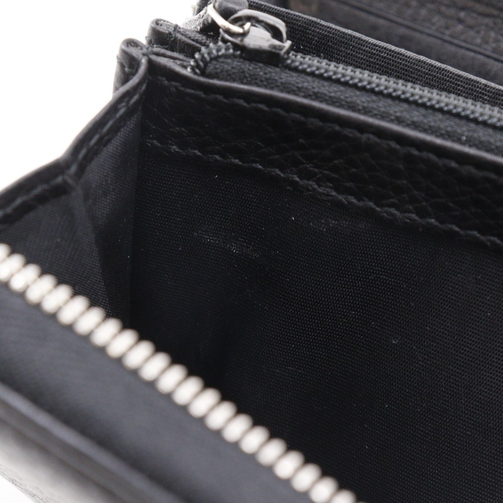 Gucci Black Leather Long Wallet (Bi-Fold) (Pre-Owned)