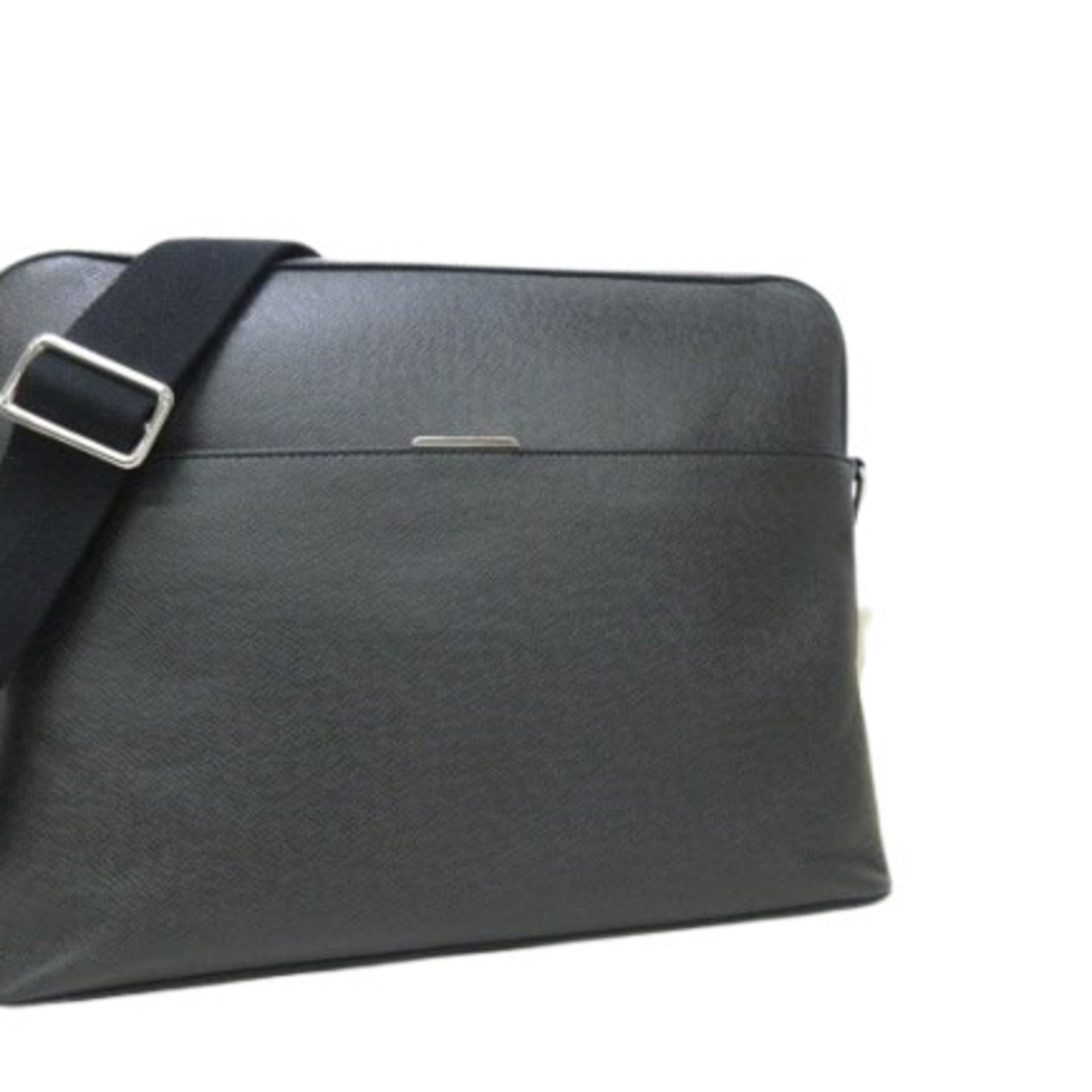 Louis Vuitton Ardoise Taiga Leather Messenger Bag Shoulder Bag