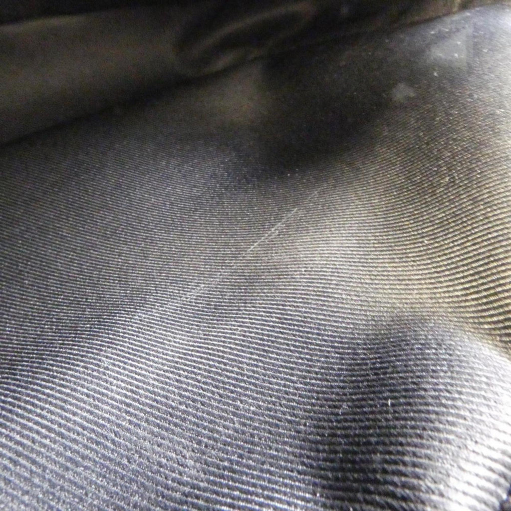 Louis Vuitton Taiga Black Taiga Leather Shoulder Bag