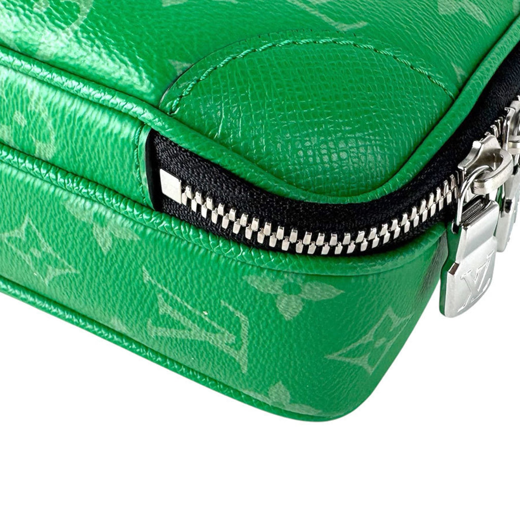 Louis Vuitton Vert Taigarama Shoulder Bag