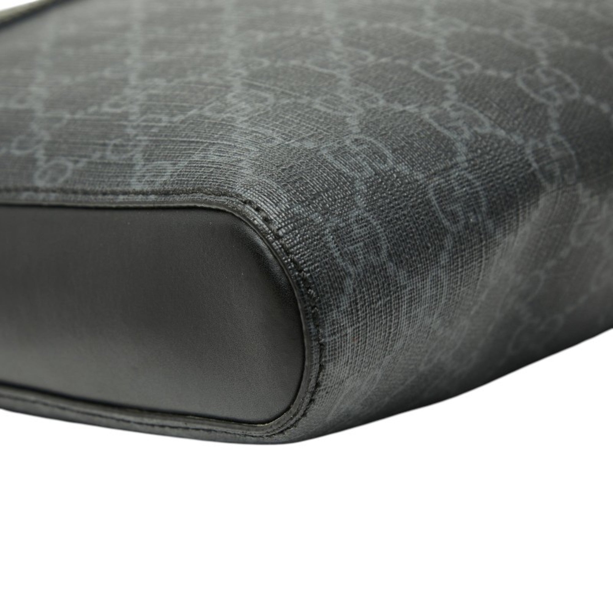 Gucci Black Gg Supreme Shoulder Bag (Pre-Owned)