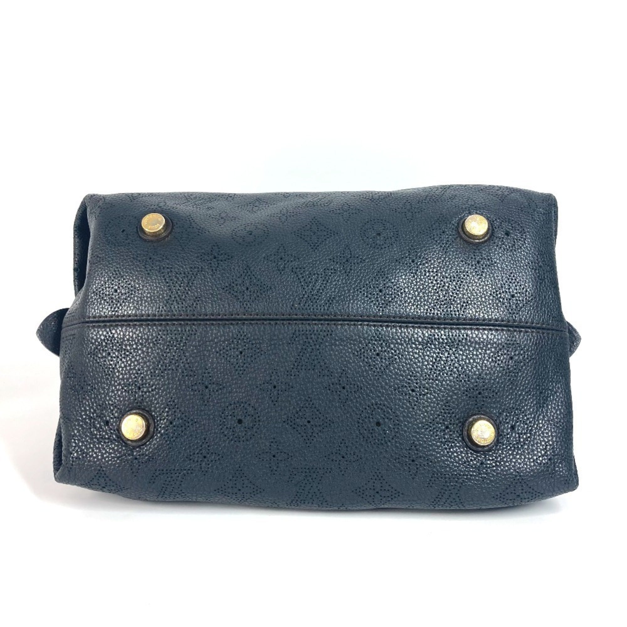 Louis Vuitton Mahina Black Noir Mahina Leather Shoulder Bag