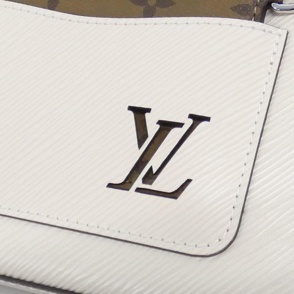 Louis Vuitton Ivory Leather Shoulder Bag