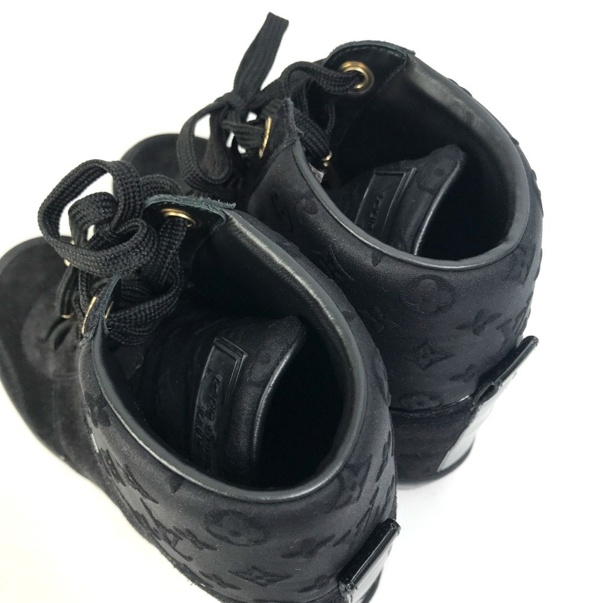 Louis Vuitton Black Sneakers