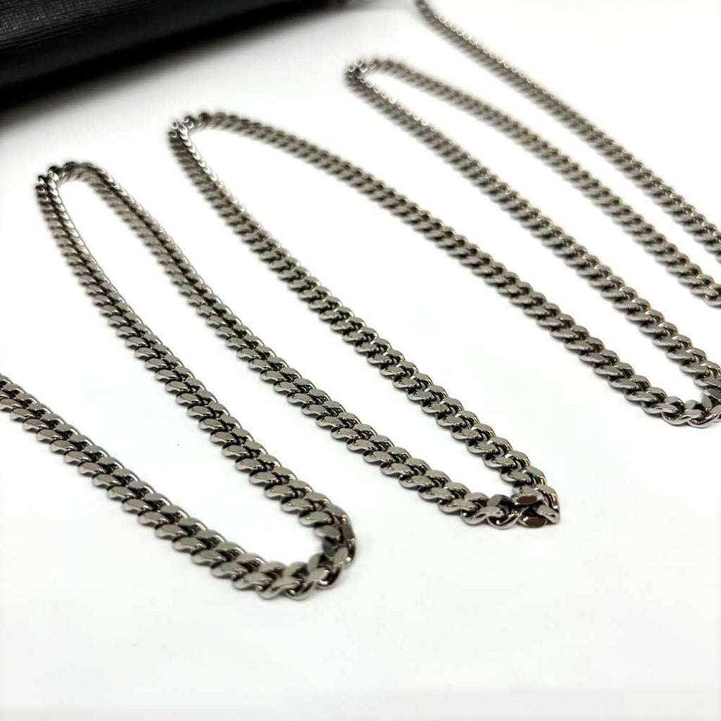 Fendi Black Leather Chain/Shoulder Wallet