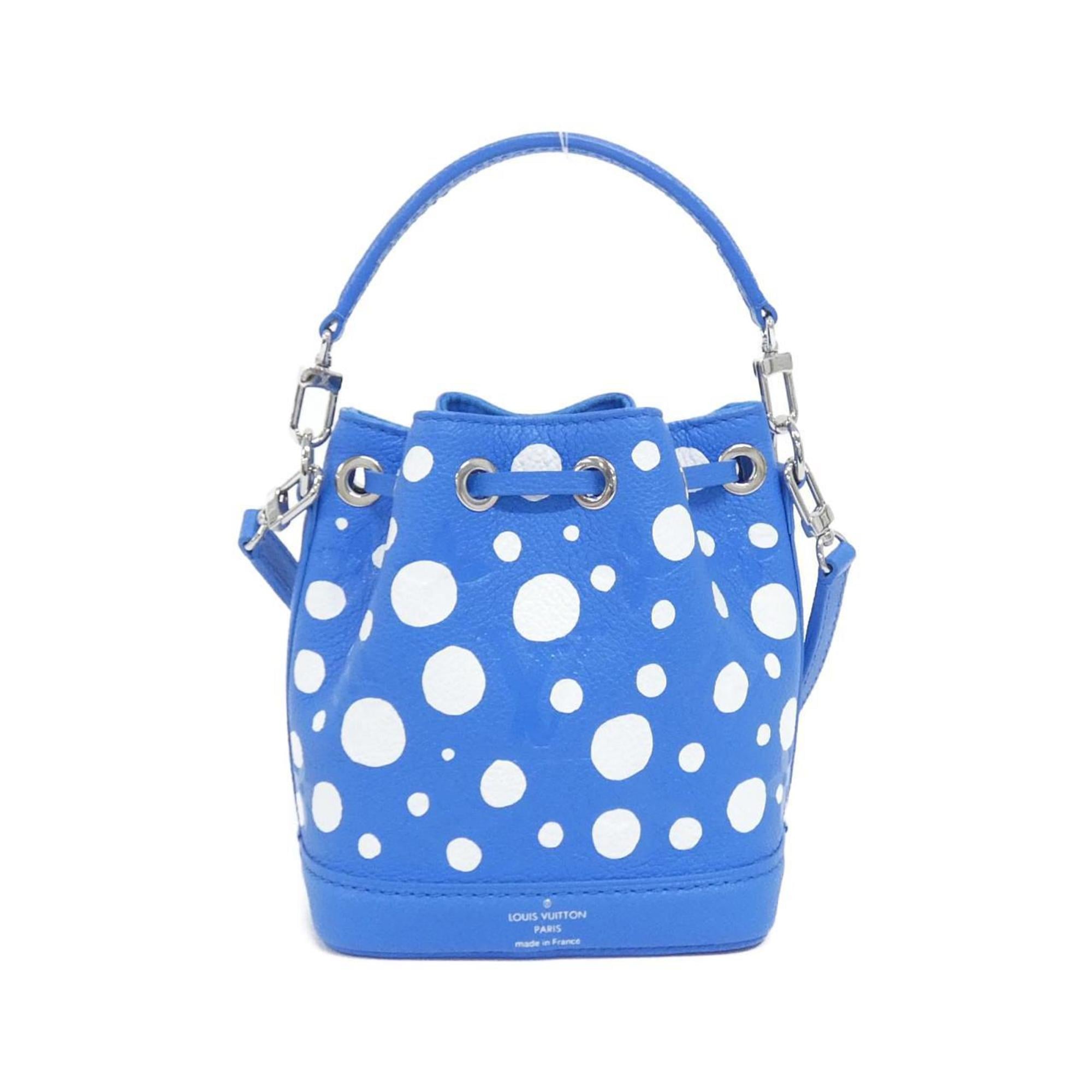 Louis Vuitton Blanc Blue Leather Shoulder Bag