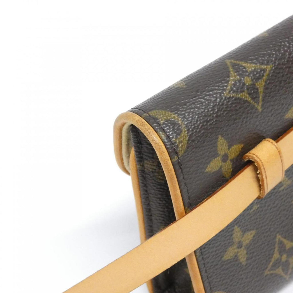 Louis Vuitton Marron Coated Canvas Fanny Pack Pochette