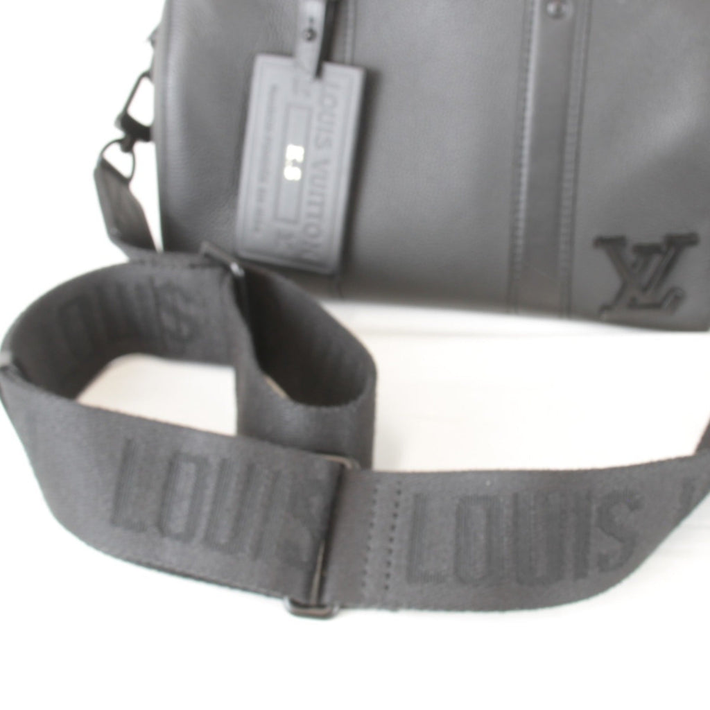 Louis Vuitton Black Leather Shoulder Bag