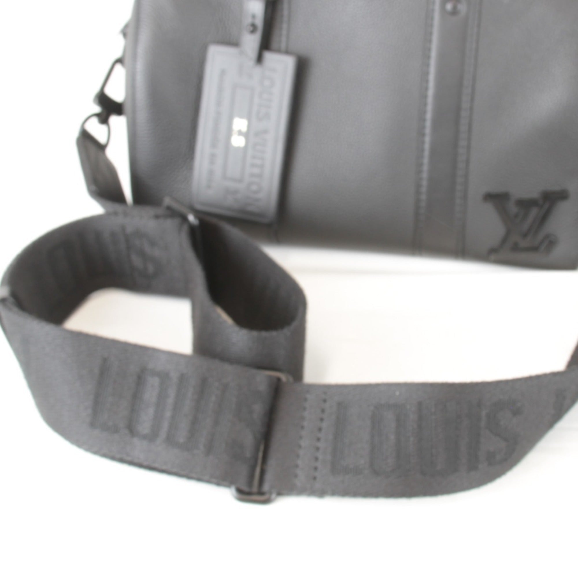 Louis Vuitton Black Leather Shoulder Bag