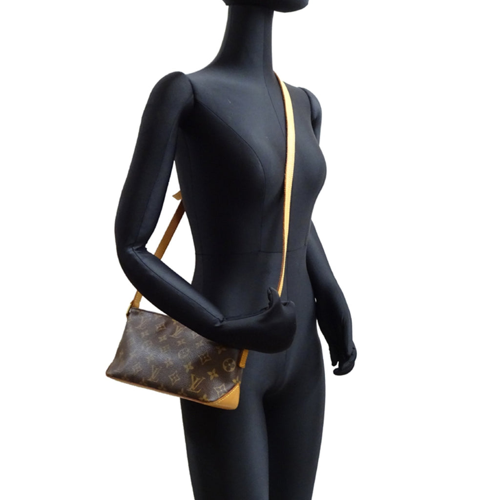 Louis Vuitton Brown Monogram Monogram Shoulder Bag