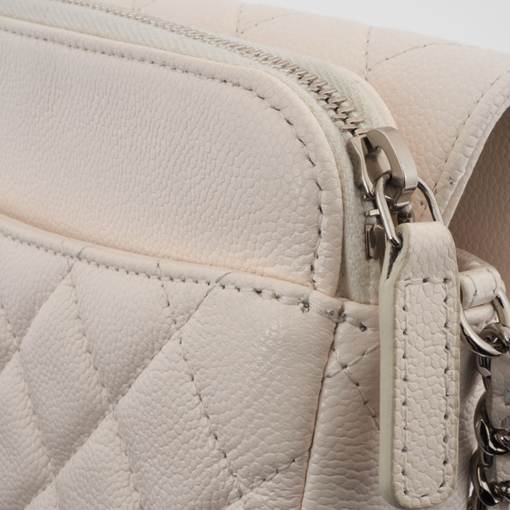 Chanel Matelasse White Caviar Leather Shoulder Bag