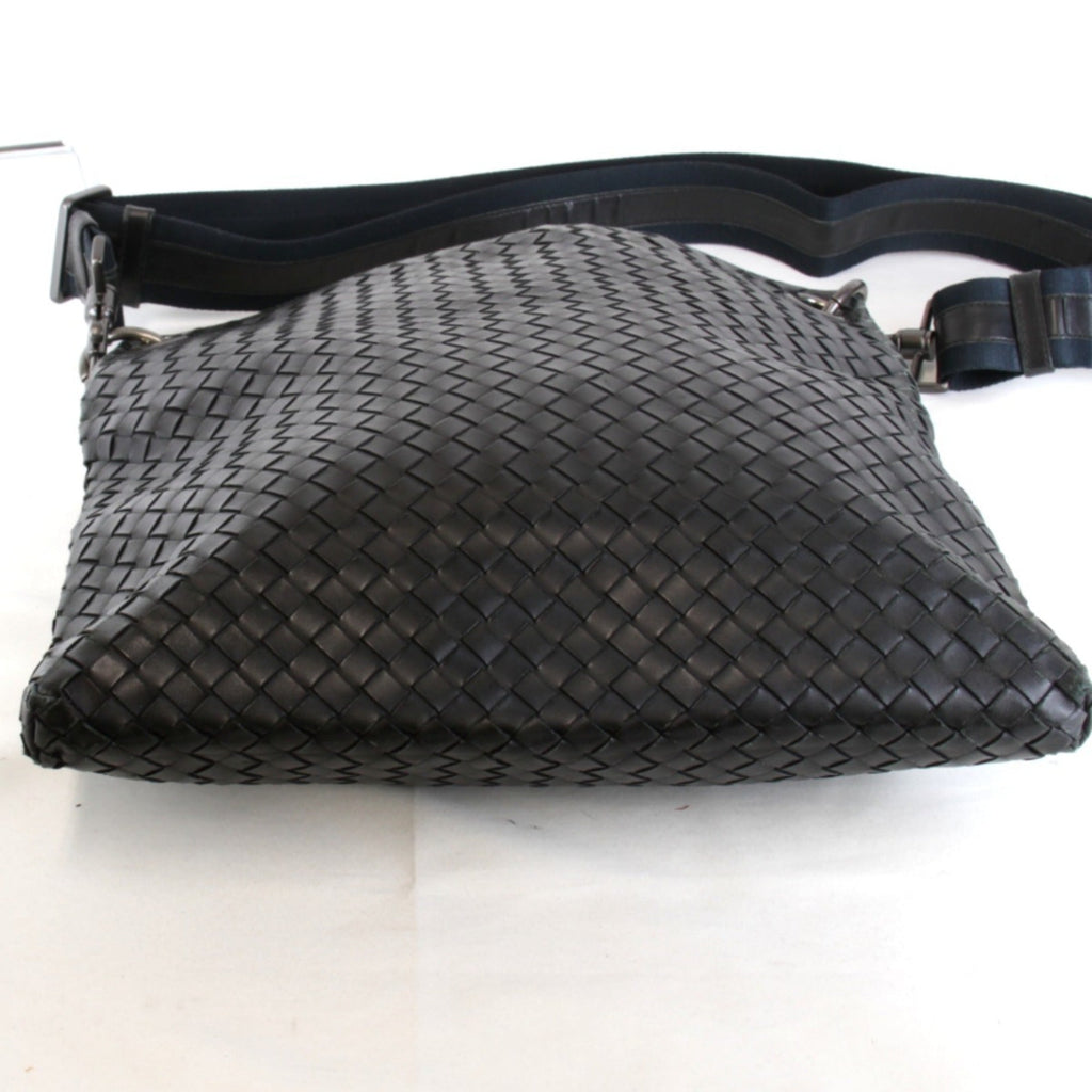 Bottega Veneta Black Leather Shoulder Bag