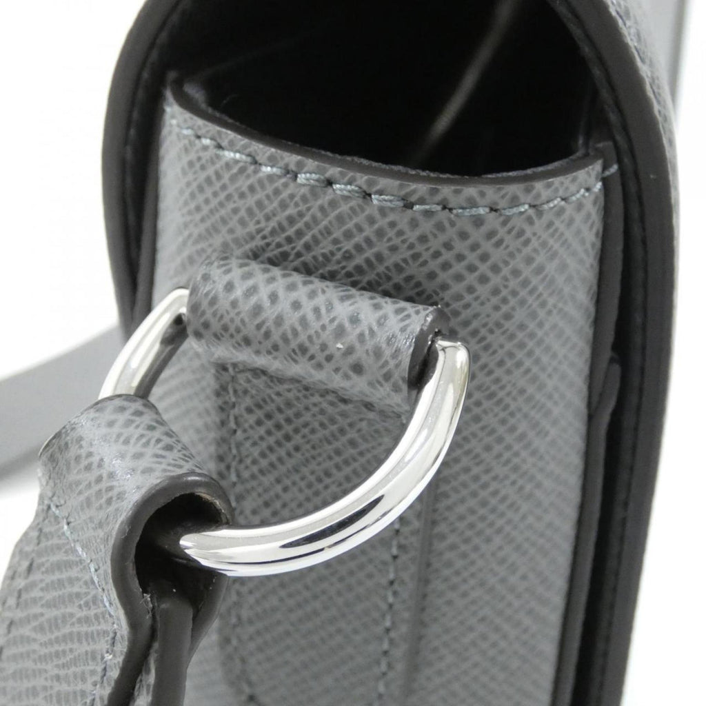 Louis Vuitton Taiga Gris Leather Shoulder Bag