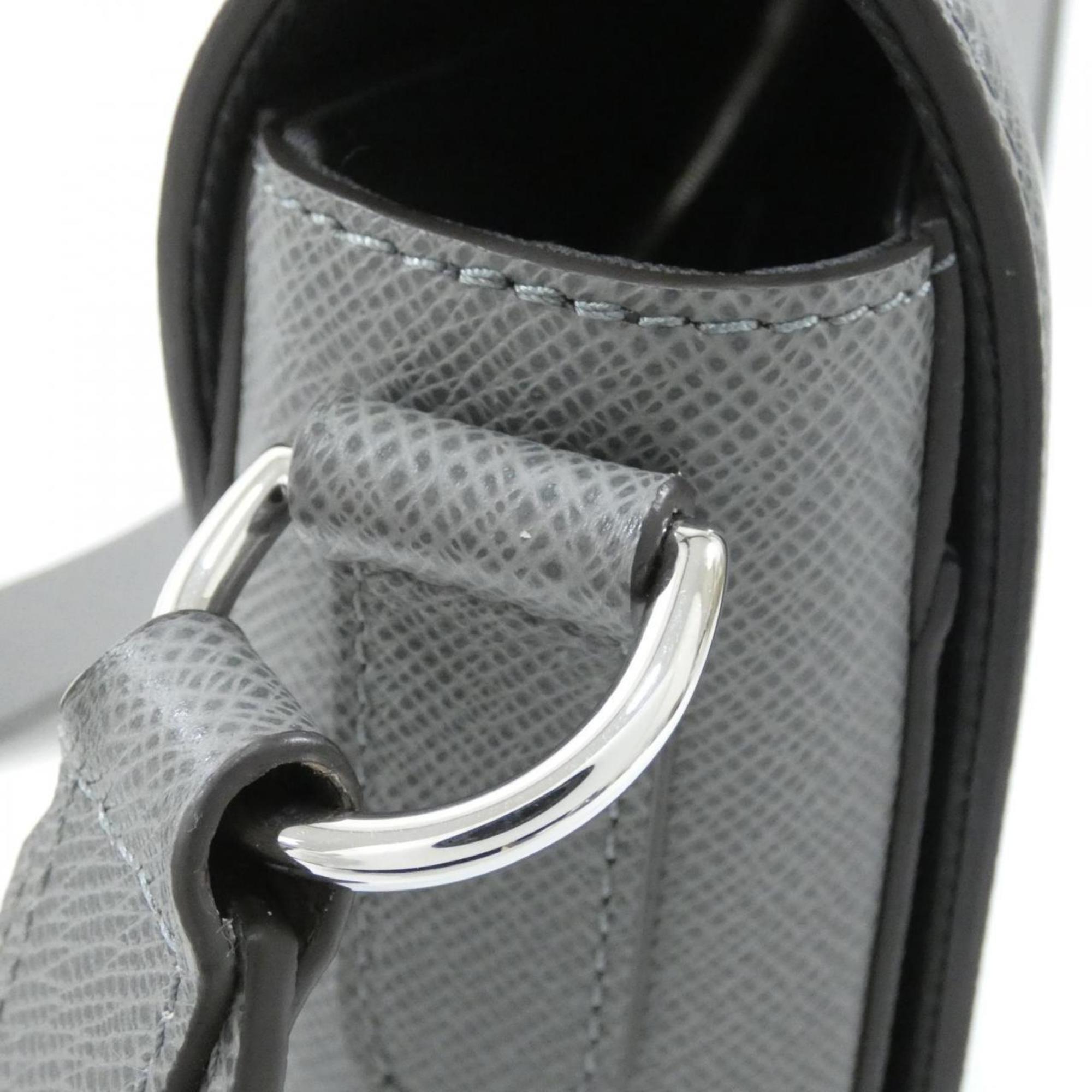 Louis Vuitton Taiga Gris Leather Shoulder Bag