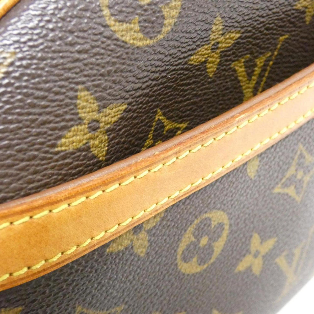 Louis Vuitton Monogram Brown Marron Monogram Monogram Shoulder Bag