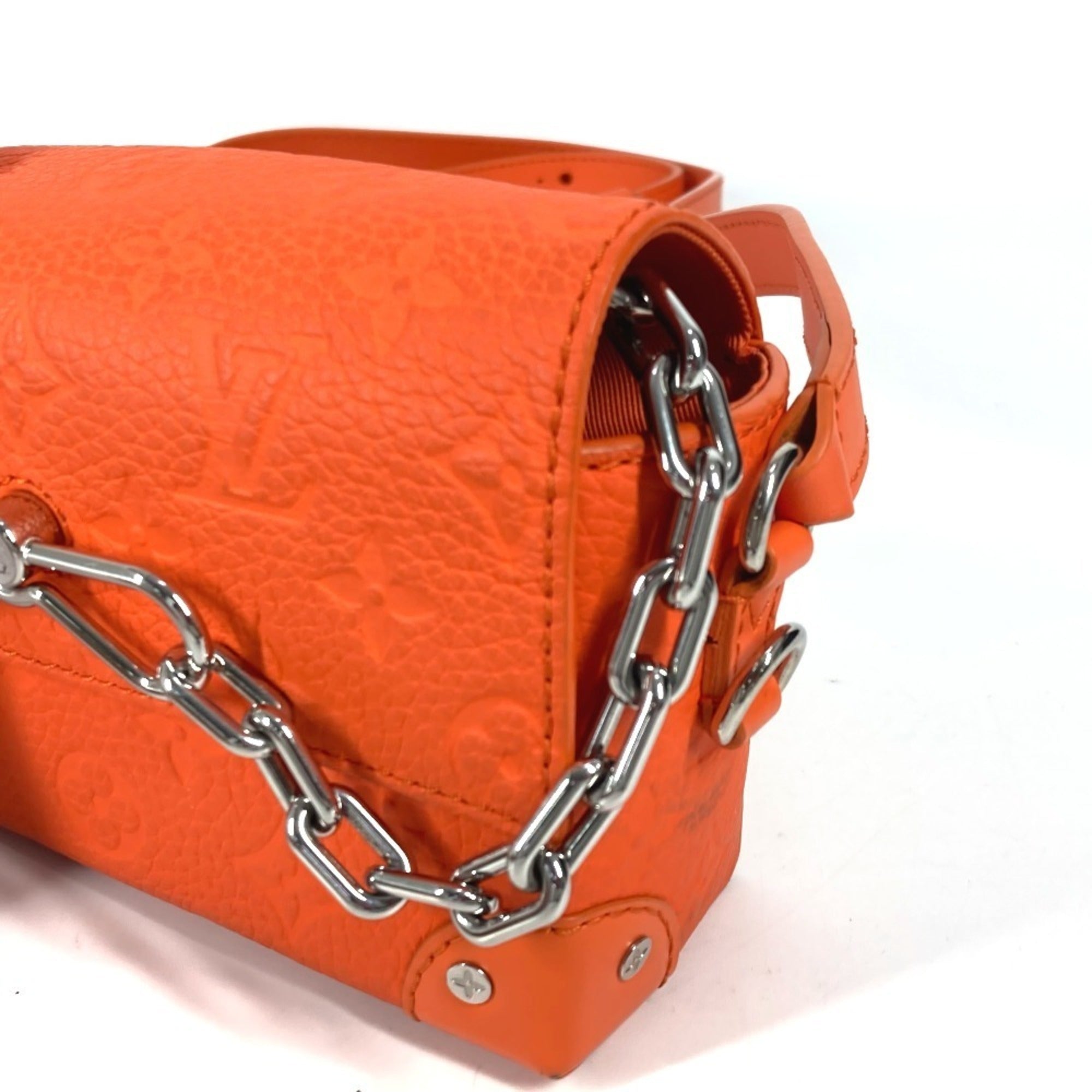 Louis Vuitton Orange Leather Pochette Shoulder Bag