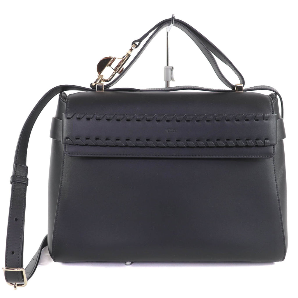 Chloé Black Leather Shoulder Bag (Pre-Owned)