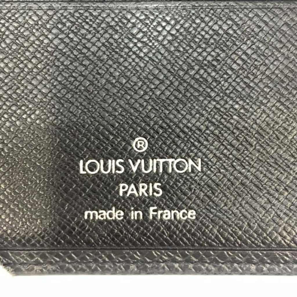 Louis Vuitton Taiga Taiga Leather Wallet