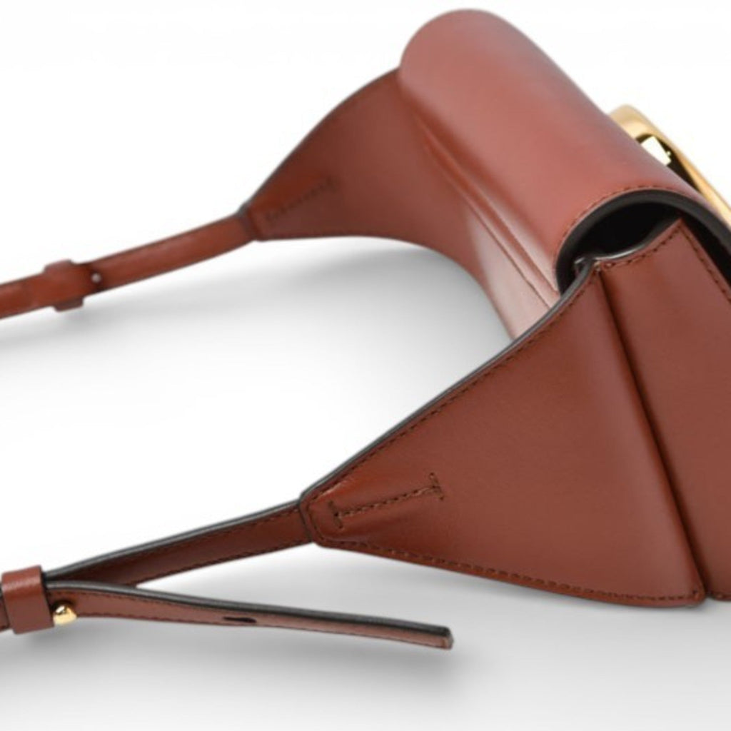 Chloé Brown Leather Fanny Pack Shoulder Bag Sling Bag (Pre-Owned)