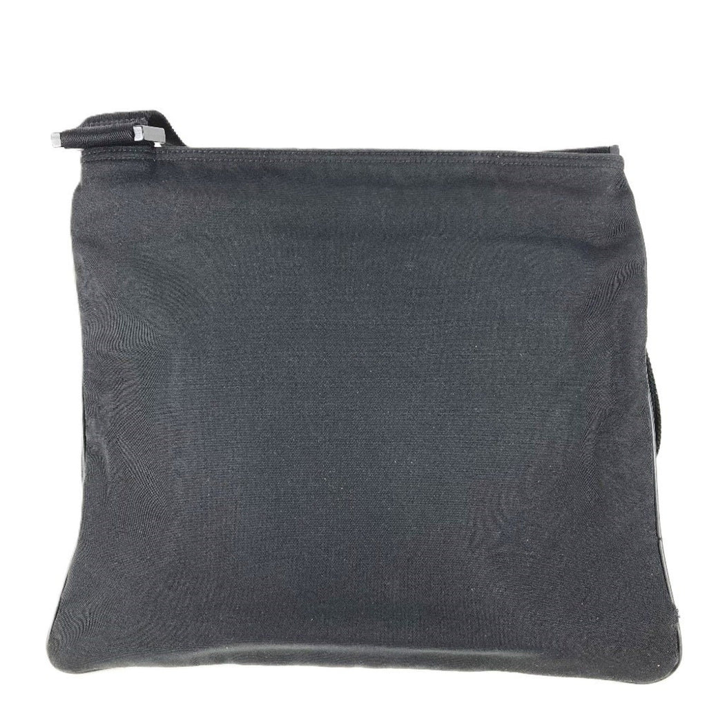Gucci Black Nylon Shoulder Bag (Pre-Owned)
