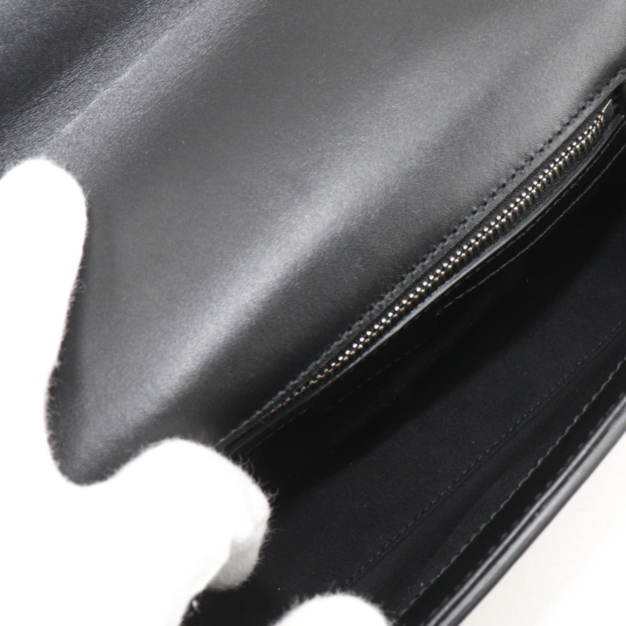 Gucci Black Leather Shoulder Bag (Pre-Owned)