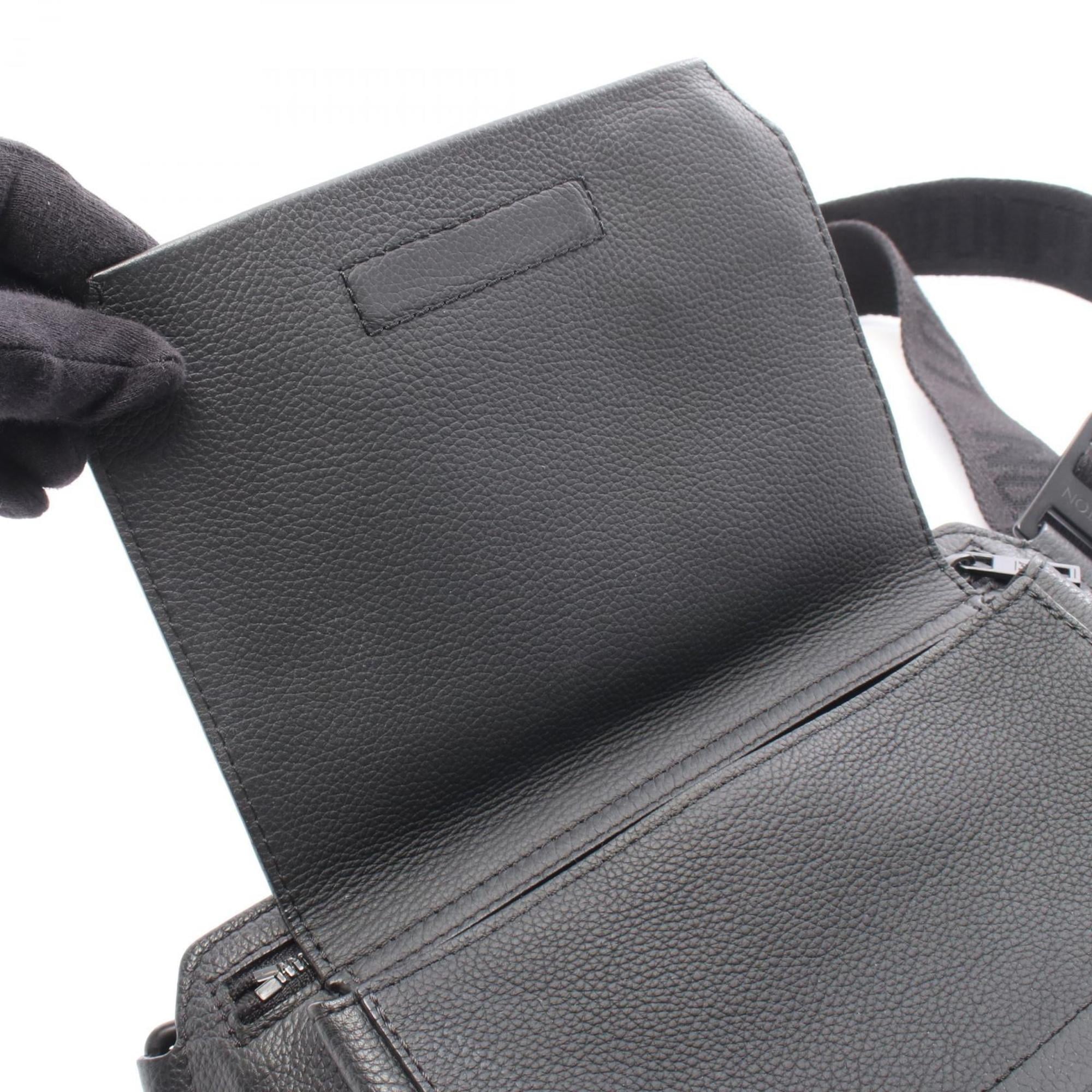 Louis Vuitton Black Noir Leather Fanny Pack