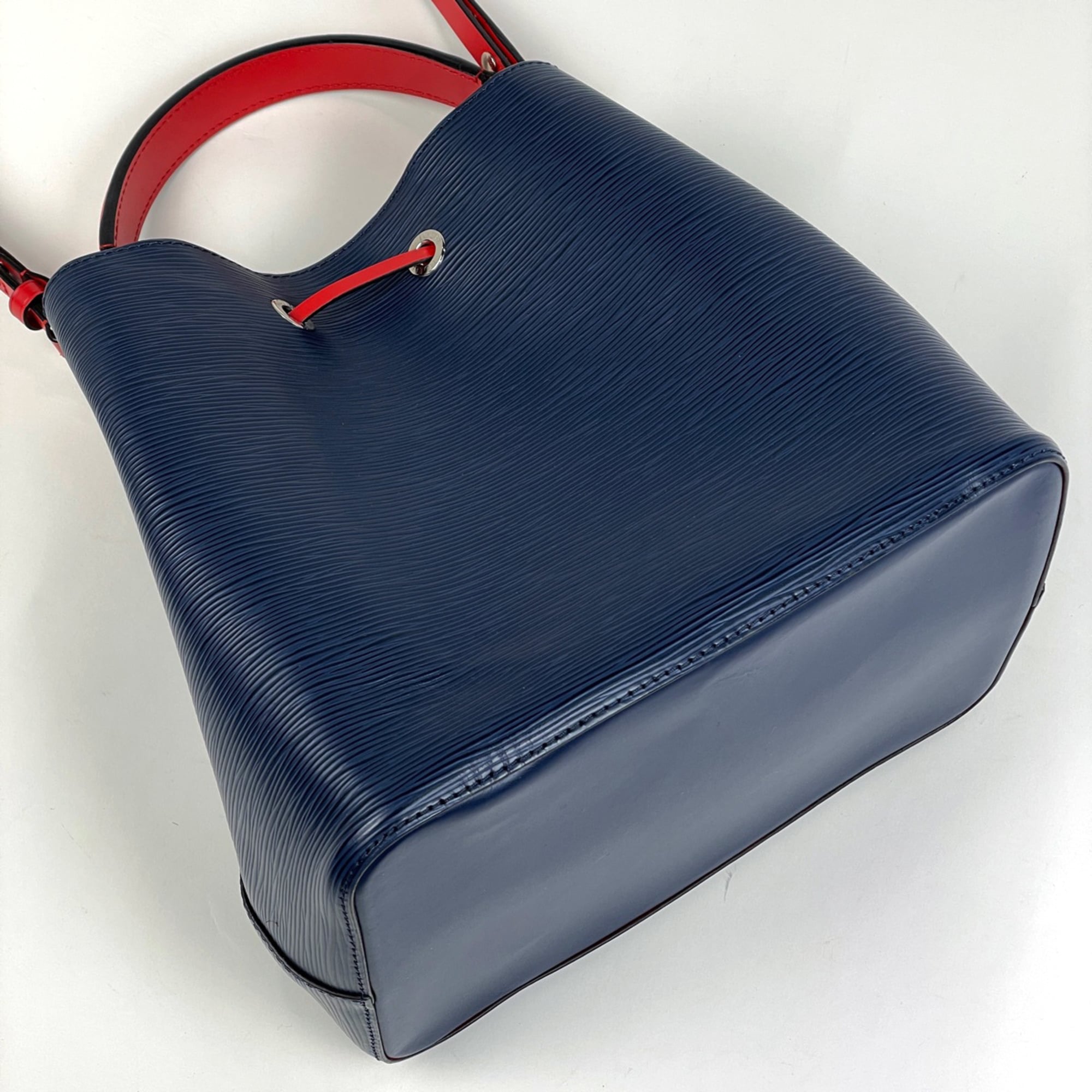 Louis Vuitton Blue Indigo Epi Leather Handbag Shoulder Bag