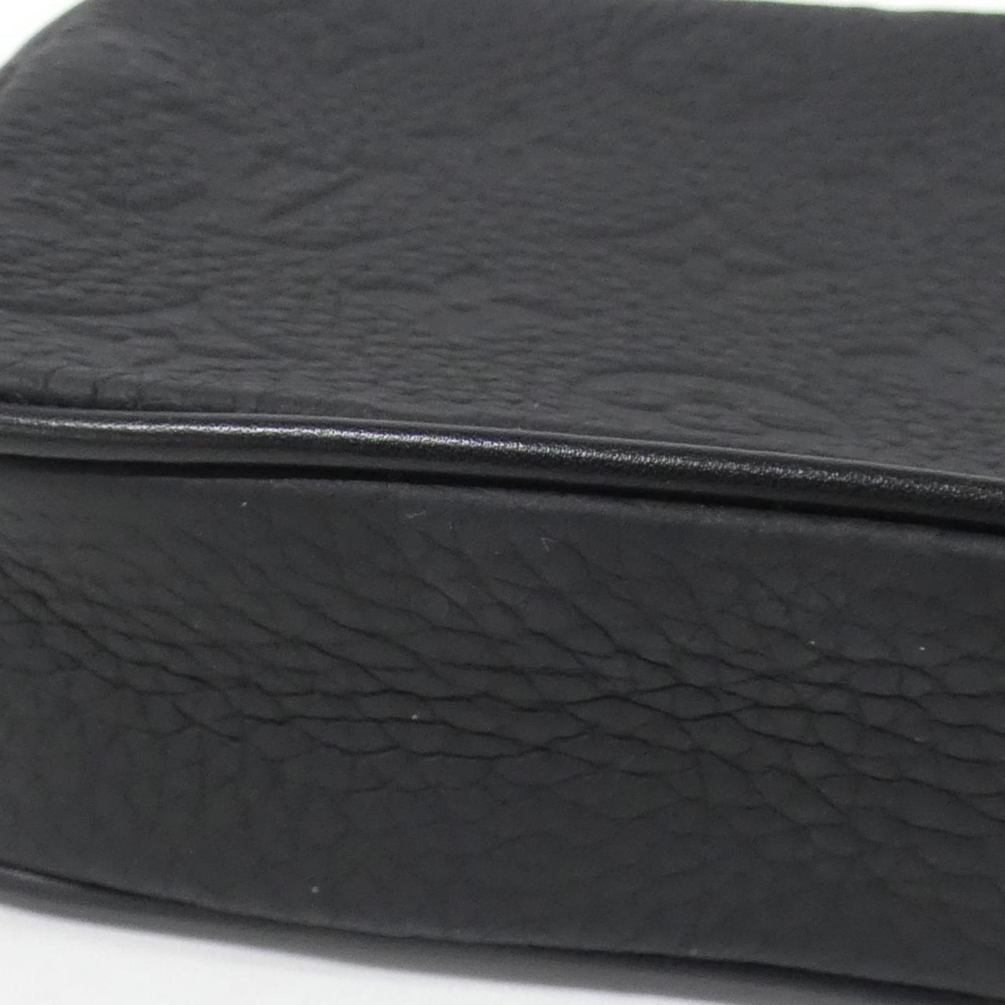Louis Vuitton Black Leather Handbag Pochette