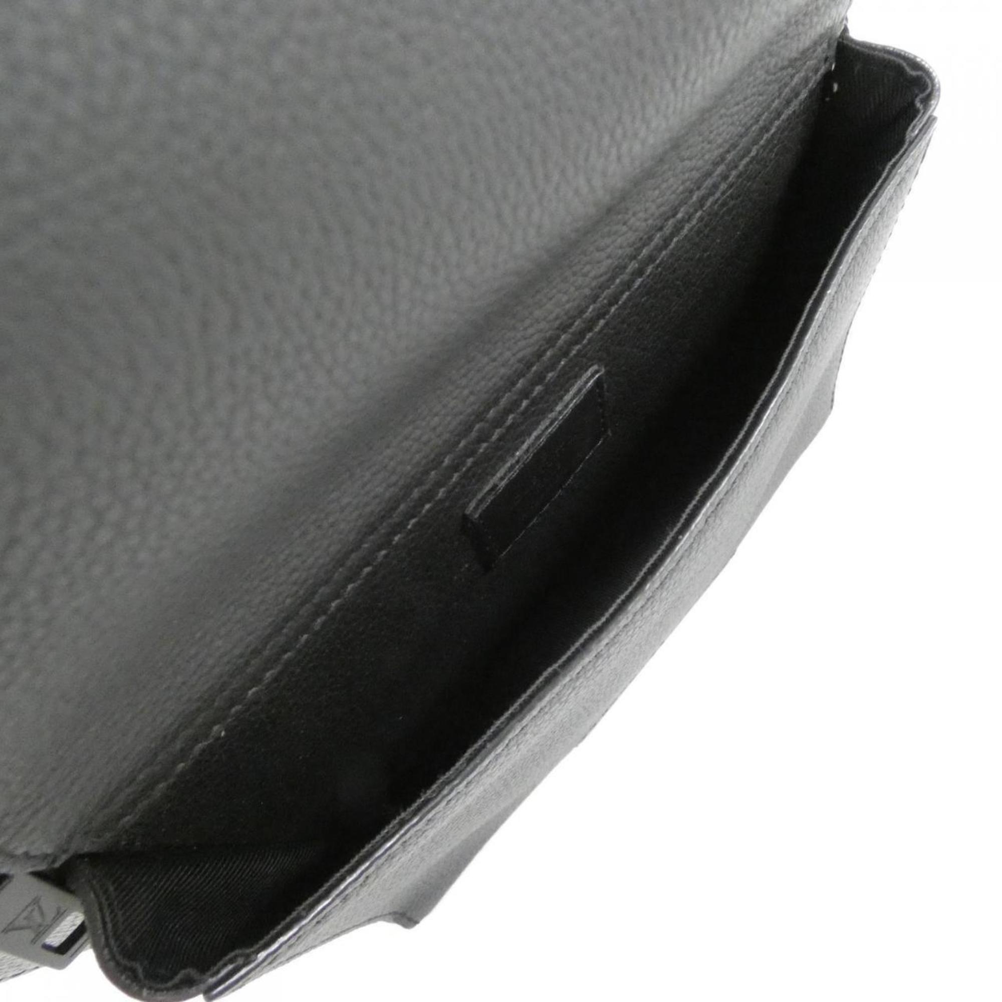 Louis Vuitton Black Leather Shoulder Bag