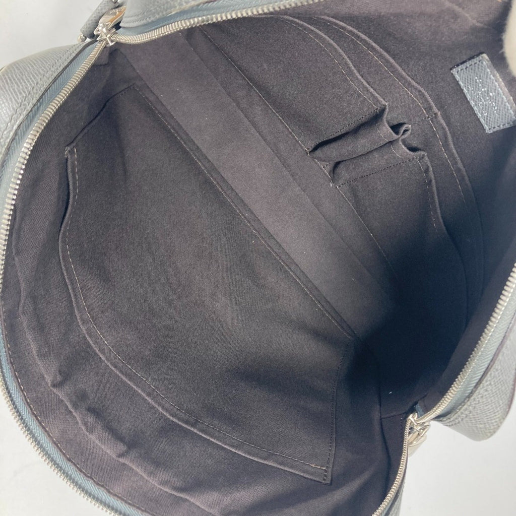 Louis Vuitton Glacier Gray Taiga Leather Leather Briefcase