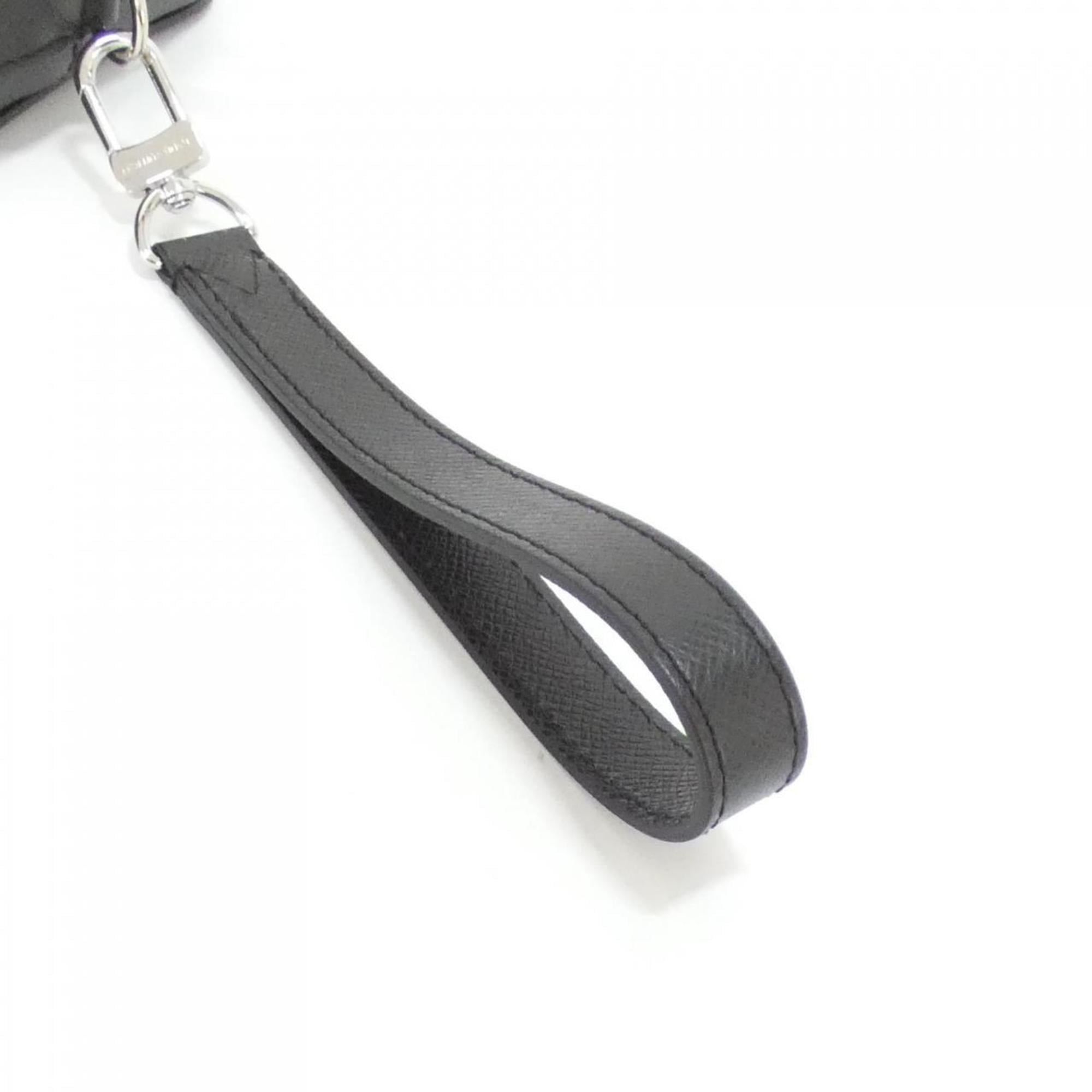 Louis Vuitton Black Leather Pochette
