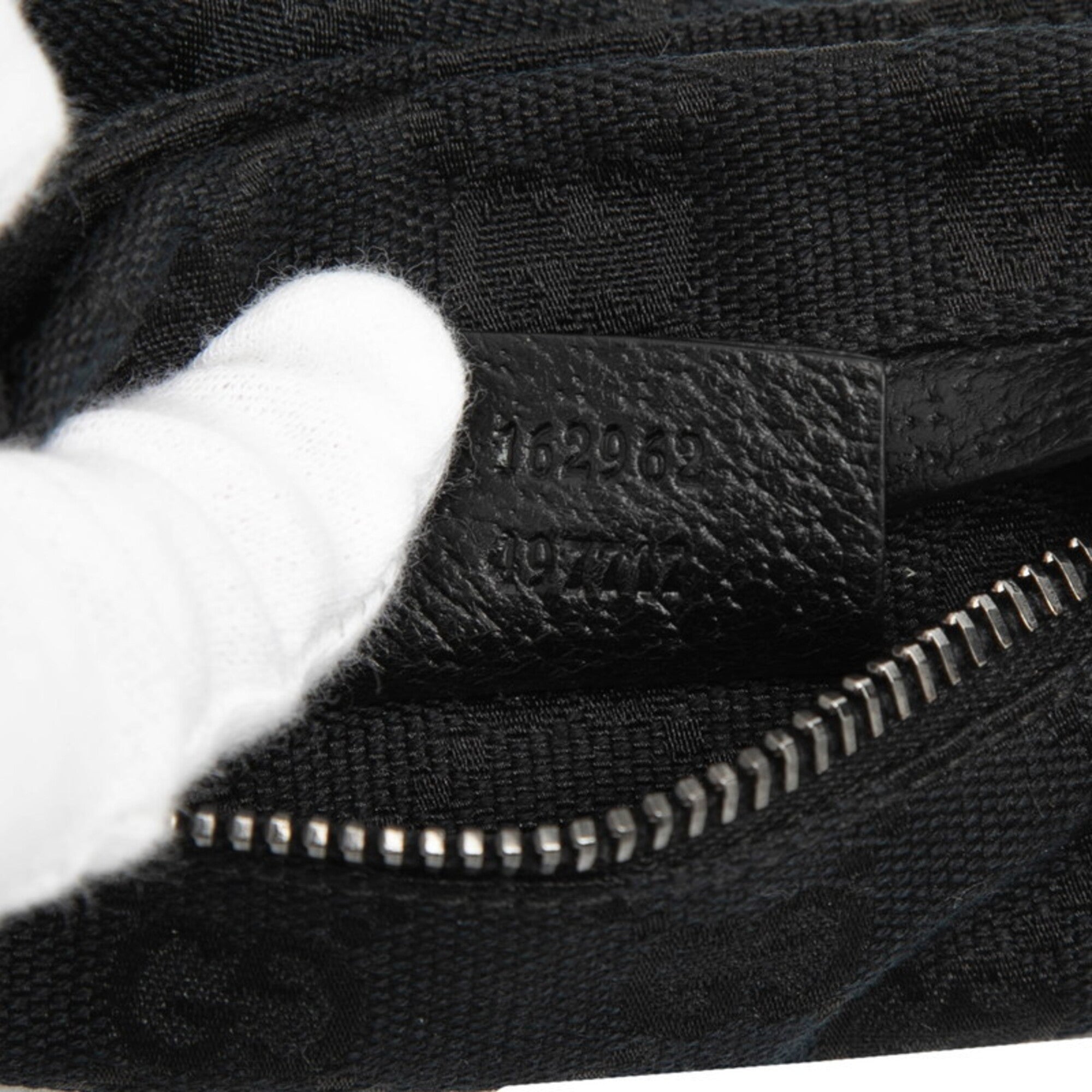 Gucci Gg Canvas Black Gg Canvas Leather Fanny Pack Sling Bag (Pre-Owned)