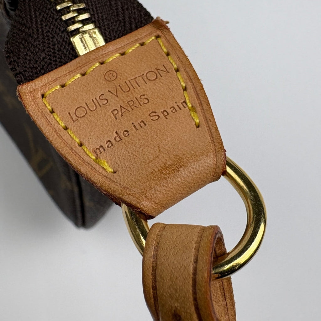 Louis Vuitton Brown Monogram Monogram Pochette Pouch